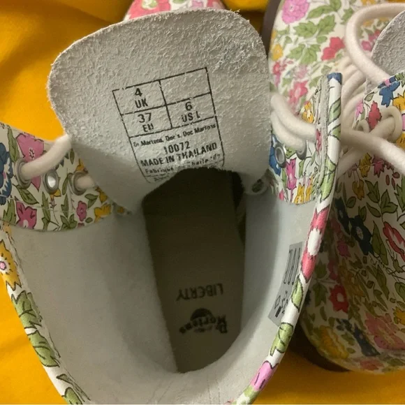 Dr Martens liberty floral women’s boots size 6 - Picture 8 of 8